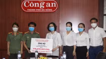 Việt kiều Ukraine ủng hộ lực lượng Y tế và Công an chống dịch COVID-19 