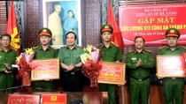 Giám đốc Công an Đà Nẵng biểu dương, khen thưởng lực lượng 911