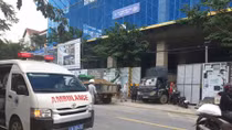 Tai nạn lao động chết người, nạn nhân được chuyển đi nơi khác bằng xe taxi?