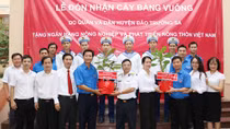 Agribank triển khai nhiều hoạt động thiết thực vì biển đảo quê hương