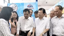 Phó Thủ tướng thưởng thức cá tra, khuyến khích doanh nghiệp