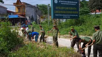 Chia sẻ khó khăn với bà con vùng lũ Hà Giang
