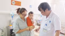 Gia tăng tai nạn bỏng ở trẻ: Nguyên nhân chủ yếu do sự lơ là của người lớn