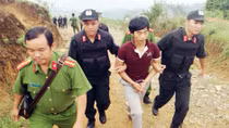 Hai mươi bốn ngày làm “con ma rừng” của Tẩn Láo Lở