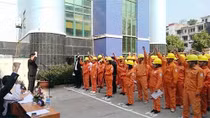 Ký cam kết xây dựng văn hóa lao động sản xuất an toàn