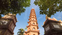Chùa Trấn Quốc lọt top những ngôi chùa đẹp nhất thế giới