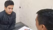 Đi ngược chiều còn tấn công CSGT