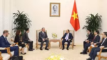 Thủ tướng Nguyễn Xuân Phúc tiếp cựu Phó Tổng thống Hoa Kỳ
