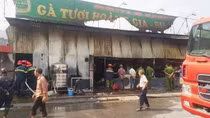 “Bà hỏa” ghé nhà hàng gà ở Hải Dương