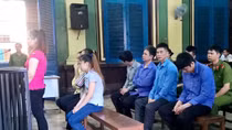 Nhóm gái mại dâm dàn cảnh trộm tài sản du khách 