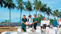 Anh thành mây trắng bay về