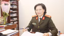 Nữ nhà giáo hai lần đoạt danh hiệu “Chiến sỹ thi đua toàn lực lượng CAND”