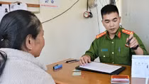 Bài 2: Khi các anh về với buôn làng