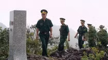 Bản hùng ca trên quê hương hoa sở