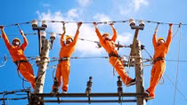 Điện có đủ cho những ngày nắng nóng cao điểm?