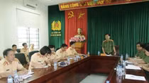 Thứ trưởng Nguyễn Văn Sơn thăm, làm việc với Trung tâm huấn luyện bồi dưỡng nghiệp vụ và đào tạo lái xe