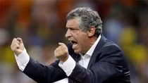 Fernando Santos: “Đơn giản như bồ câu, khôn ngoan như rắn ráo”