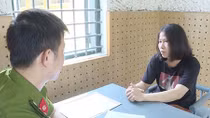Giương bẫy chạy công chức, chiếm đoạt tiền tỷ