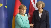Thủ tướng Angela Merkel và Thủ tướng Theresa May: Những nữ tướng của châu Âu