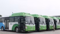 Hà Nội thí điểm xe buýt sạch, “phủ sóng” mini buýt