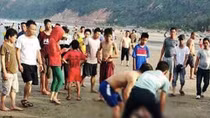 Tắm biển tuần trăng mật, hai vợ chồng chết đuối