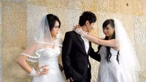  Chồng tôi đã yêu và cưới hai người đàn bà cùng một lúc