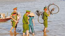 Xây dựng hình ảnh người CAND sáng đẹp trong lòng dân