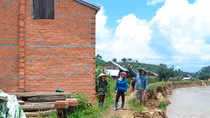 Nỗi lo “Hà bá” gọi về đêm