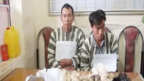 Bắt 2 vụ ma tuý thu hơn 5 kg nhựa thuốc phiện
