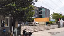 Nữ công nhân xưởng may tử vong ngay trên bàn làm việc