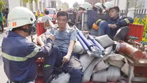 Những “người hùng” lao vào khói lửa cứu người