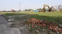 Không tranh chấp đất, chủ đầu tư vẫn bị tòa buộc tạm giao dự án cho thành viên góp 20% vốn?