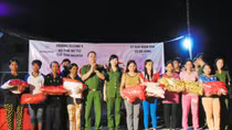 Về với làng Yều