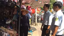 Mô hình “Đưa chợ vào nhà” góp phần đường thông, hè thoáng