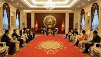 Thứ trưởng Nguyễn Văn Thành thăm Đại sứ quán Việt Nam tại Trung Quốc