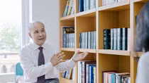 Tiến sĩ Ngô Tự Lập – Viện trưởng Viện Quốc tế Pháp ngữ: Phải có khát vọng đọc những thứ tử tế