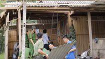 Công an huyện Hương Sơn giúp dân khắc phục thiệt hại do lốc xoáy 