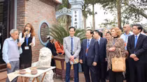 Khám phá văn hóa truyền thống Việt