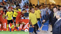 Thủ tướng Malaysia trao lệnh quyết thắng trận chung kết AFF CUP 2018 cho đội tuyển bóng đá