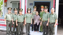 Nâng cao bản lĩnh, tính nhân văn, ra sức thi đua lập công dâng Bác, vì an ninh Tổ quốc