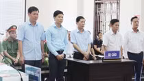 Xét xử phúc thẩm vụ tai biến y khoa làm 9 người chết tại Bệnh viện Đa khoa tỉnh Hòa Bình