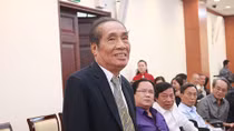 Nguyễn Ngọc Ký: Trời xe mấy sợi chỉ hồng mà vui