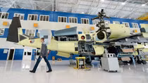 Cận cảnh quy trình chế tạo trực thăng “Cá sấu” Ka-52 của Nga