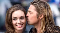 Angelina Jolie li dị Brad Pitt sau 12 năm chung sống