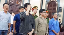 Xét xử đường dây nhập lậu xe ôtô, trốn thuế 162 tỷ đồng