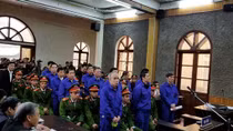 Phiên xử nhiều cựu lãnh đạo Sở vi phạm về đất đai hoãn do bị cáo “trốn”