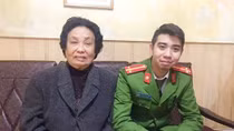 Xúc động câu chuyện anh Cảnh sát cứu cụ già qua cơn nguy kịch vào mùng 4 Tết