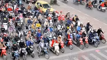Xe máy còn là phương tiện lưu thông chính trong vài chục năm nữa