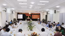 Cải tiến việc tuyên truyền, học tập, quán triệt nghị quyết của Đảng