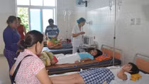 "Nghi án" 19 học sinh bị ngộ độc sau khi uống trà sữa
